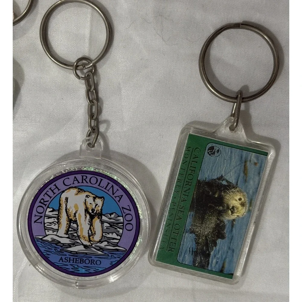Lot of 3 Keychain North‎ Carolina Animals Polar Bear,Otter,Audubon Zoo Keychain